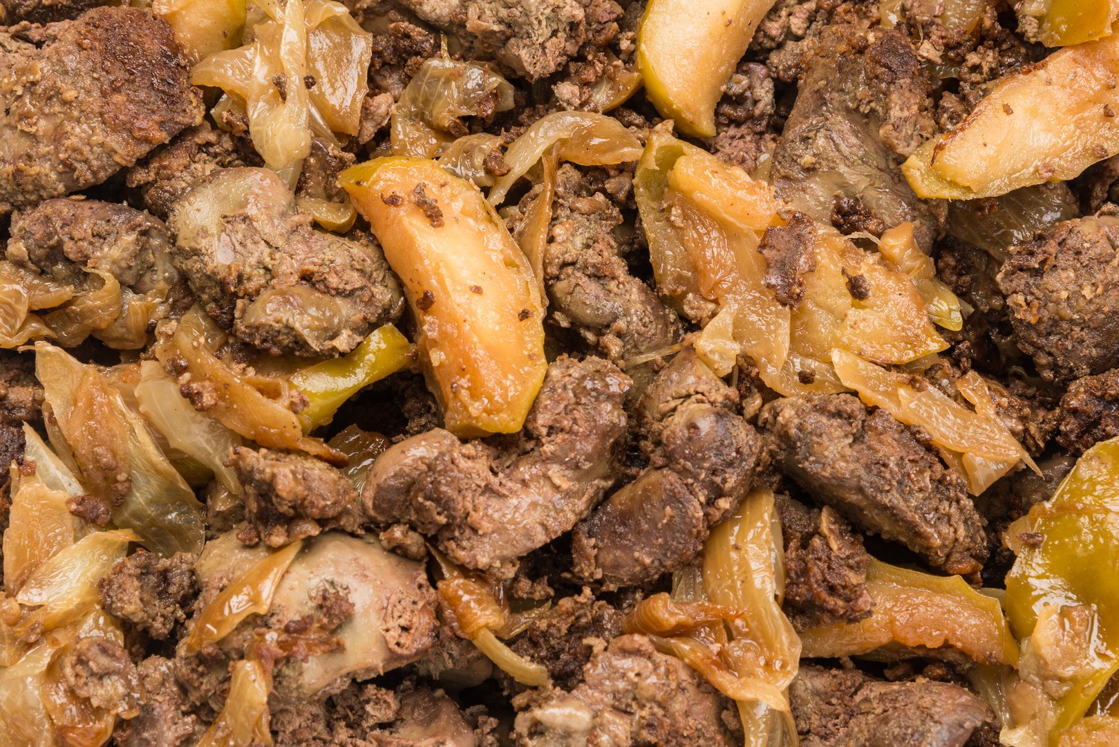 Фото Печень куриная с яблоками
