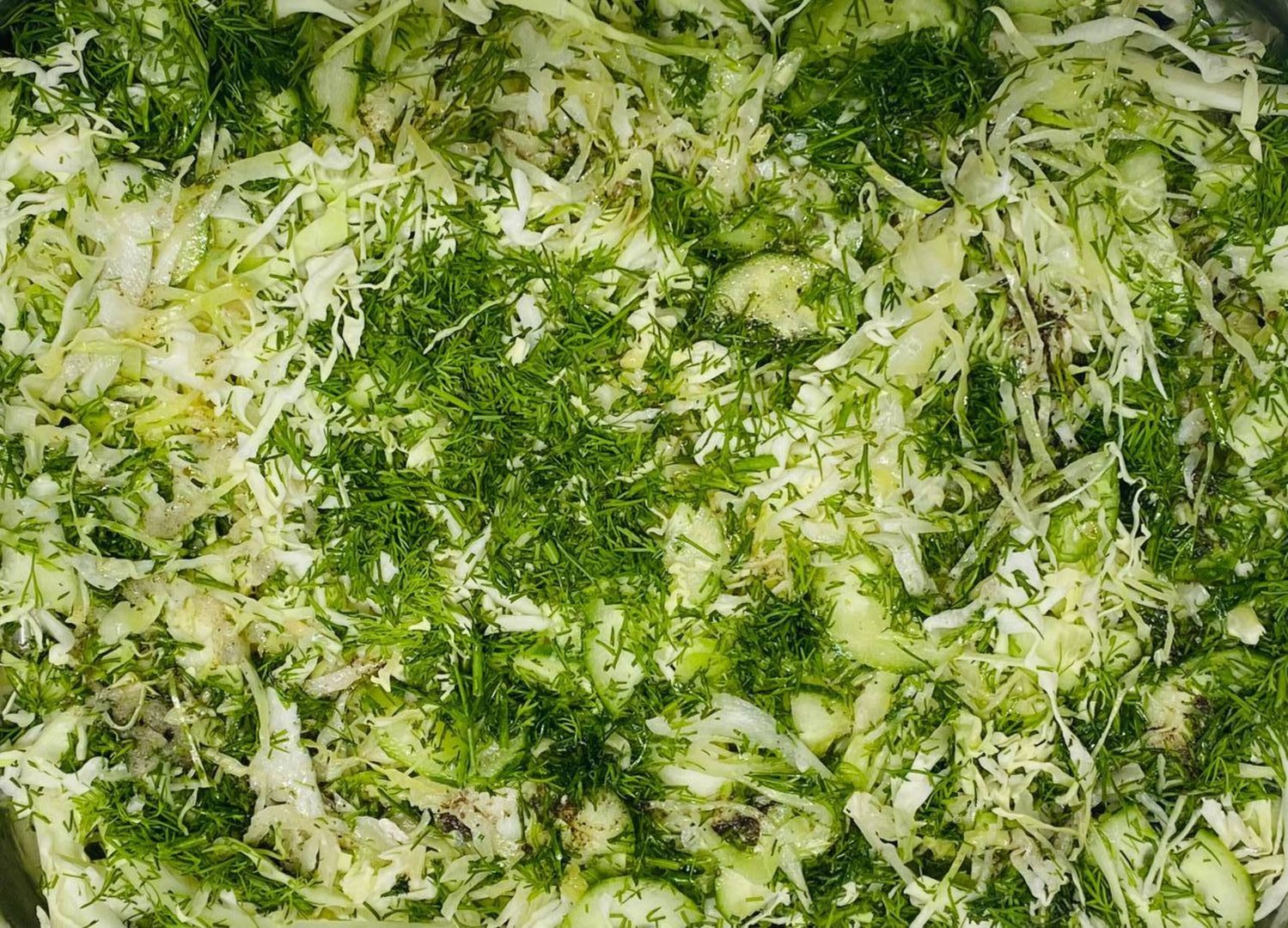 Photo Cabbage and cucumber salad