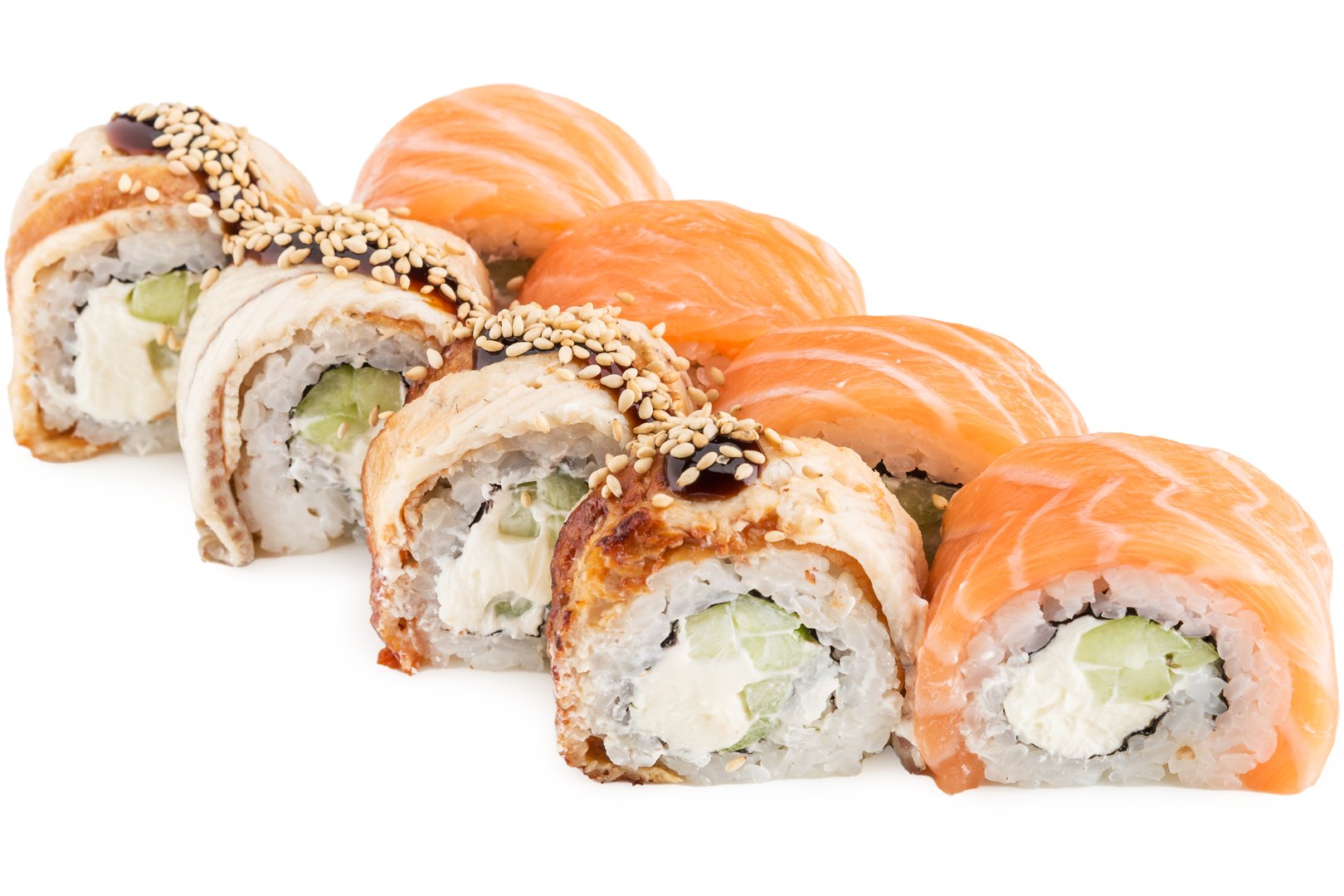 Photo Dish Sushi set Philadelphia with cucumber